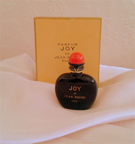 vintage joy perfume